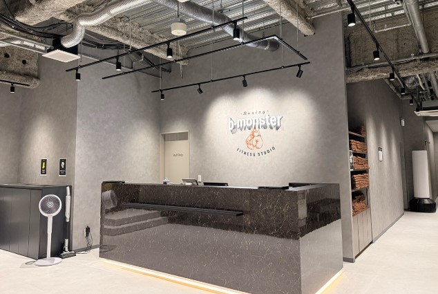 ビーモンスター立川店の店内画像