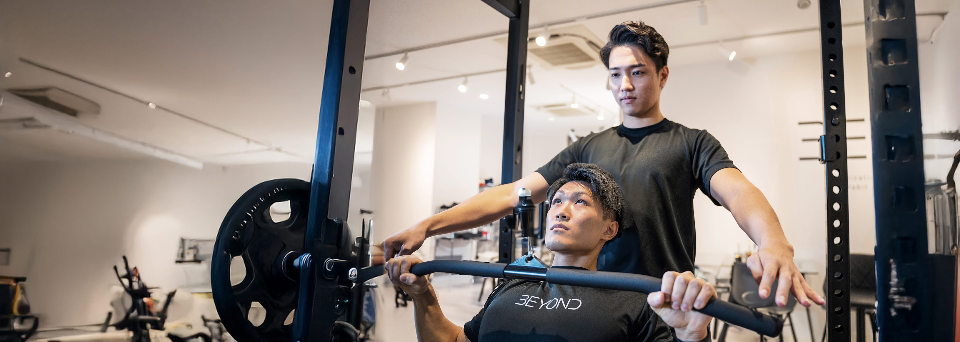 トレーナーの最高峰へ。BEYONDで業界トップトレーナーを目指す。